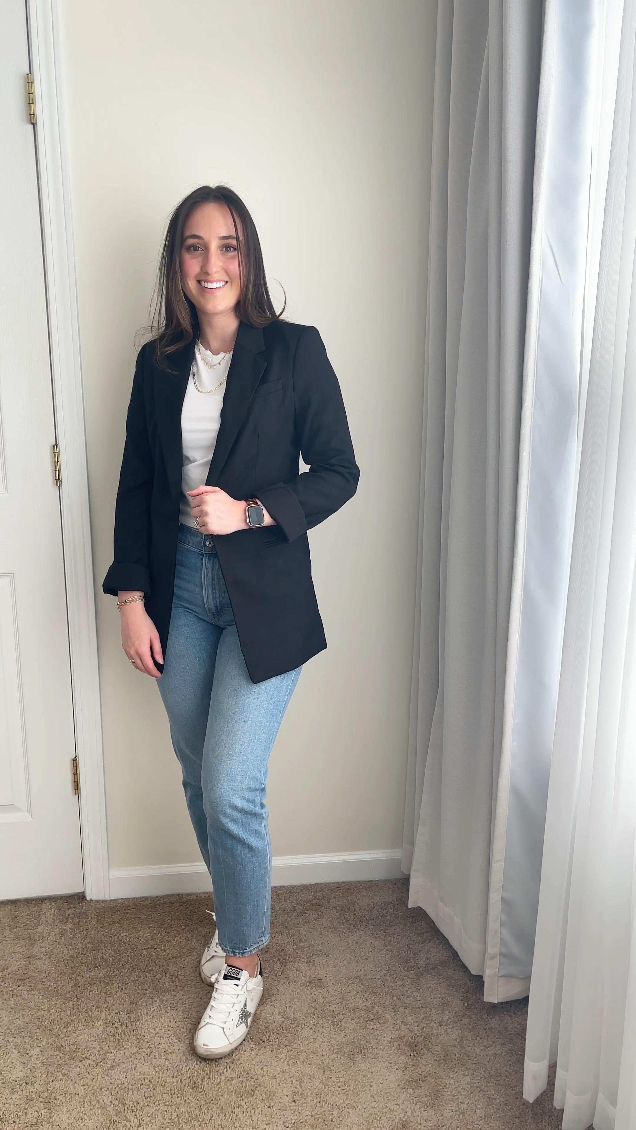 Casual blazer outfit 
Golden goose sneakers 
Abercrombie mom jeans 


#LTKSeasonal #LTKshoecrush #LTKVideo