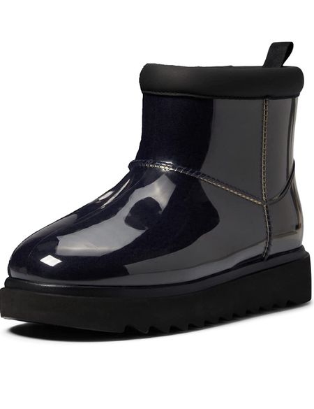 Waterproof uggs 
Fall boots 
Trending boots 

#LTKSeasonal #LTKCyberweek #LTKshoecrush
