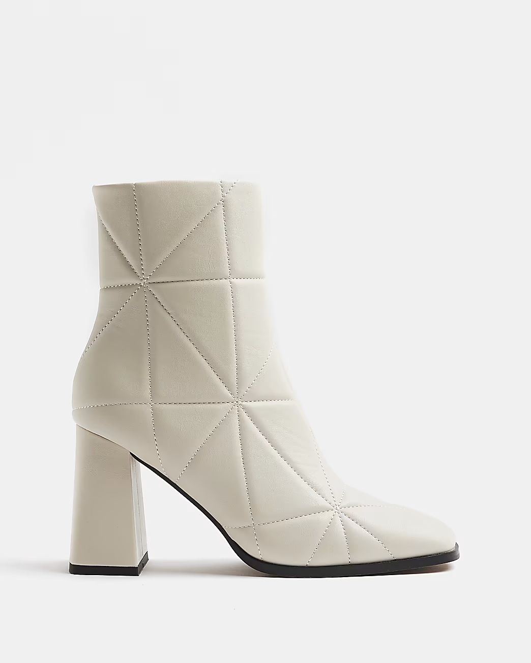 Cream wide fit quilted heeled ankle boots | River Island (UK & IE)