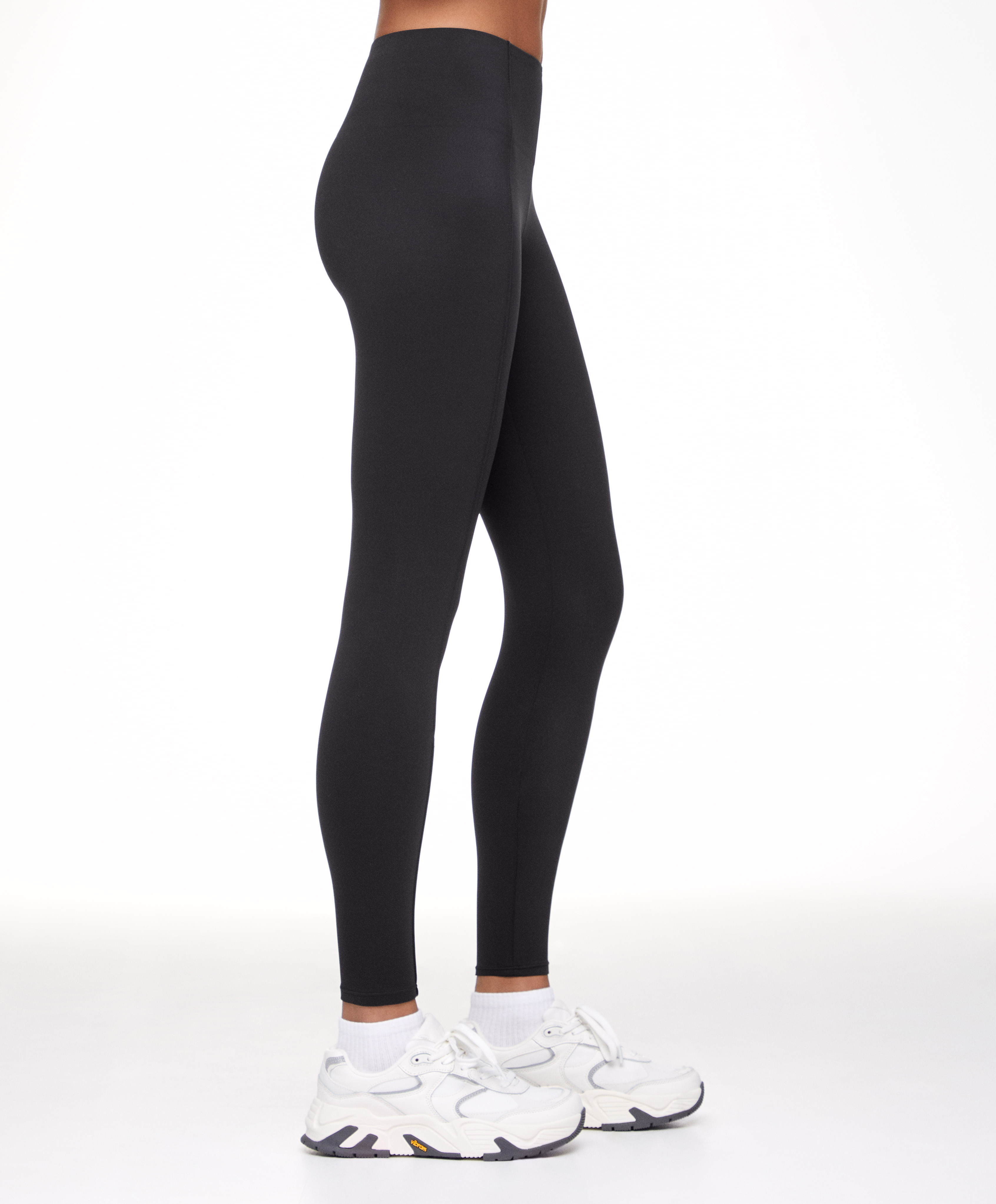 High-strength fabric 65cm ankle-length leggings | OYSHO United States | OYSHO PL