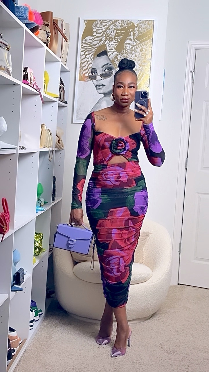 The perfect floral dress… It’s gorgeous, true to size and I’m obsessed. I’m wearing a size medium and it fits like a glove. It does have stretch and party worthy. 

#LTKover40 #LTKVideo #LTKstyletip