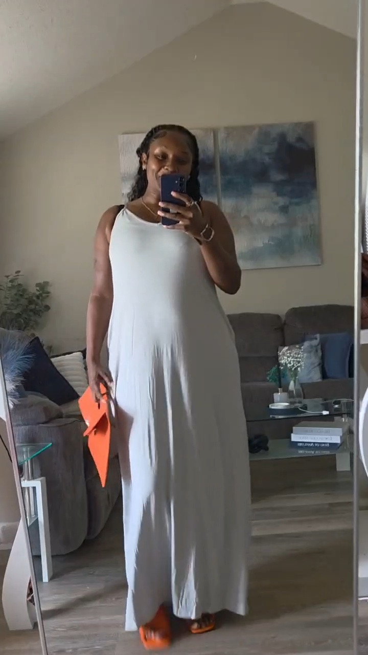 This gray maxi dress is one of those easy pieces you can throw on and still feel put together. The fabric is soft, comfortable, and perfect for everyday wear. I sized up to a large for a more relaxed fit, and I’m glad I did. I usually wear a medium, so if you want a little extra comfort and movement, I would recommend sizing up.

Paired it with simple accessories from Shein to keep the look effortless but polished. Perfect for errands, casual outings, or days when you still want to look intentional with minimal effort.

For reference
Weight: 172
Bra size: 34F
Dress: Large (normally medium, sized up for comfort)
Shoes: Size 7
Accessories: Shein

#LTKootd #LTKgrwm #LTKSeasonal