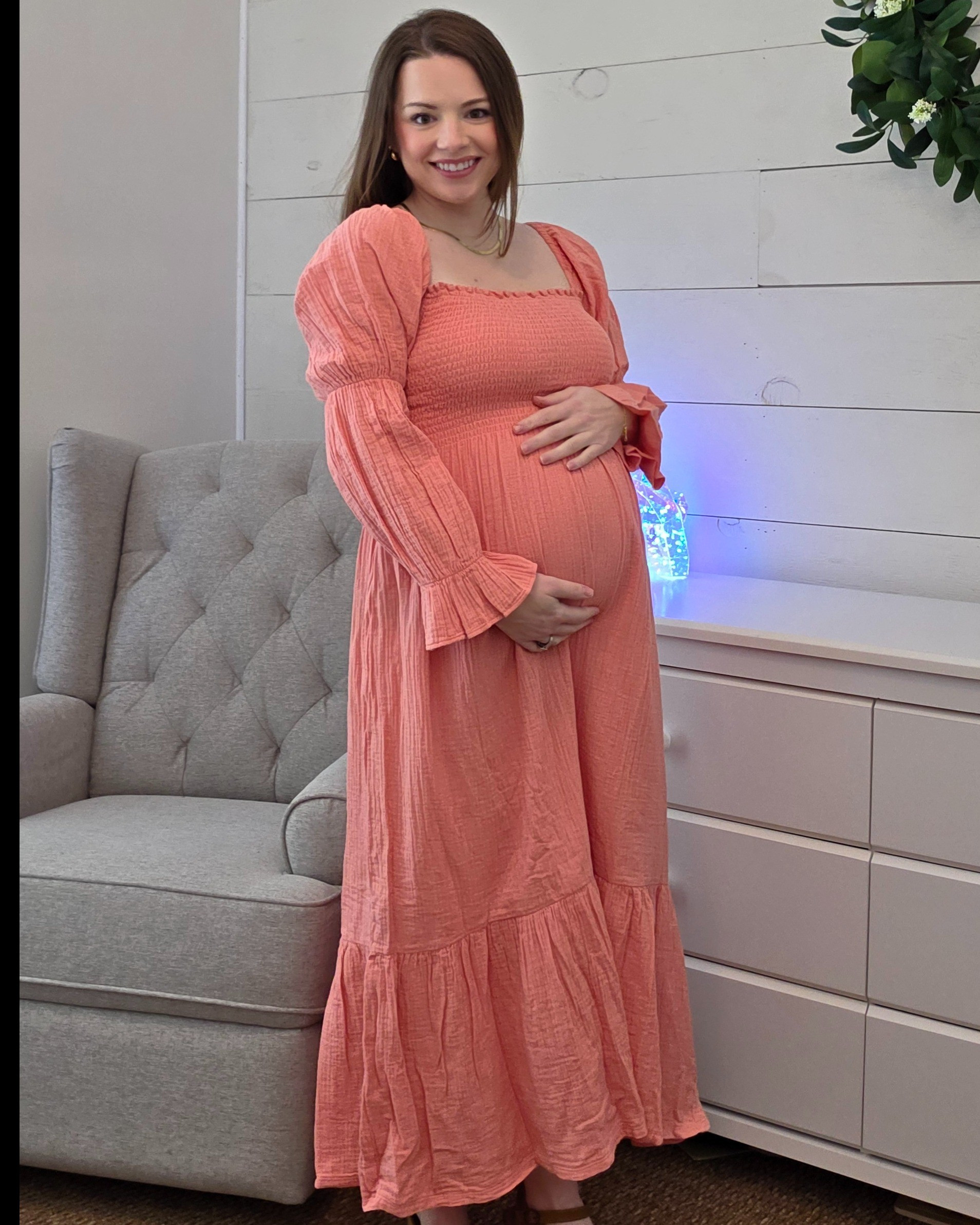Organic cotton smocked peach maternity dress

#LTKBaby #LTKValentine #LTKBump