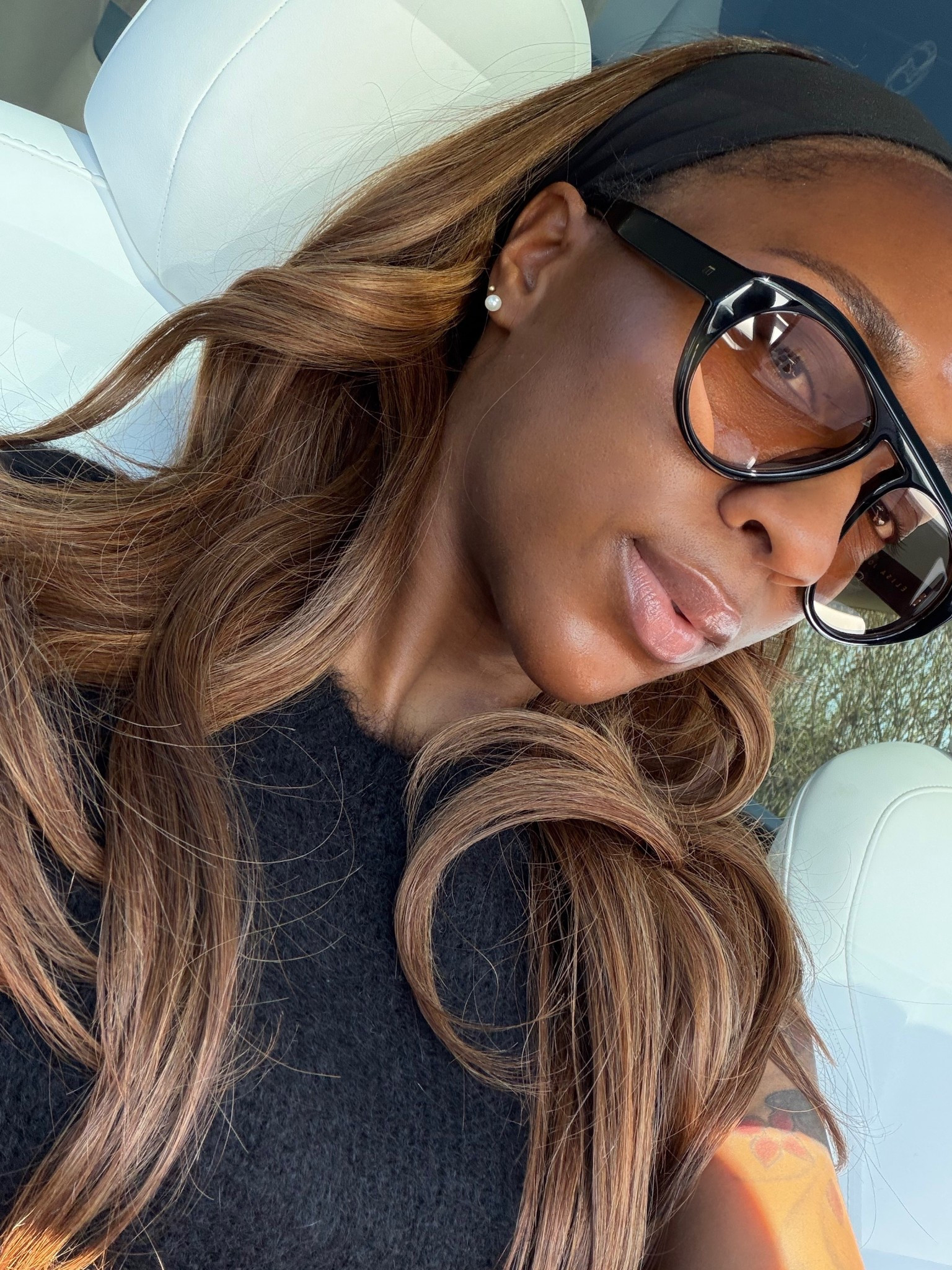 Currently obsessed with these sunnies! I need more colors 🔥 

#LTKBeauty #LTKootd