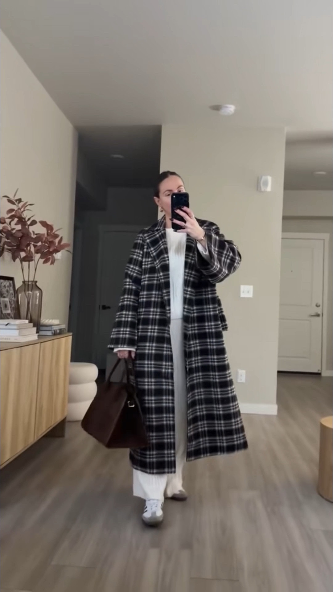 the viral amazon cable knit loungewear set and oversized plaid coat.  i'm 5'7 wearing Small  suede tote bag in coffee color 