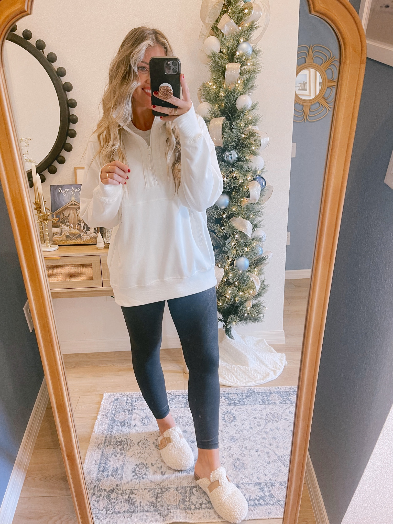 Old navy athleisure finds!!! All true to size - wearing my normal small! The first pullover is meant to run a lil big. // leggings true size small — Spanx look for less! LOVE THESE. Same shiny Spanx look for way less. No side seam on leg but they do have a crotch seam. *I have the shorter inseam 


Activewear
Athleisure wear
Active outfits 
Old navy style 
Travel outfit
Winter outfit
Comfy outfits
Comfy casual
Mom outfit 
Leggings outfit 


Follow my shop @WhatLizisLoving on the @shop.LTK app to shop this post and get my exclusive app-only content!

#liketkit 
@shop.ltk
https://liketk.it/4pN2g

Follow my shop @WhatLizisLoving on the @shop.LTK app to shop this post and get my exclusive app-only content!

#liketkit #LTKstyletip #LTKVideo
@shop.ltk
https://liketk.it/4pOT8