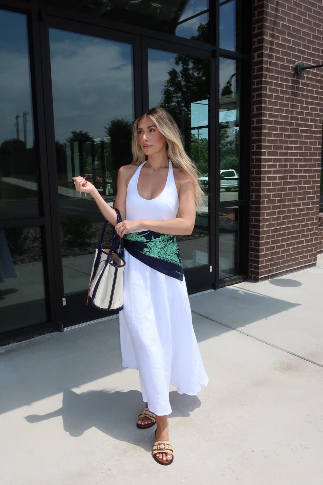 my ideal white summer dress — size xxs and on sale!

#LTKootd #LTKmomlife #LTKSaleAlert