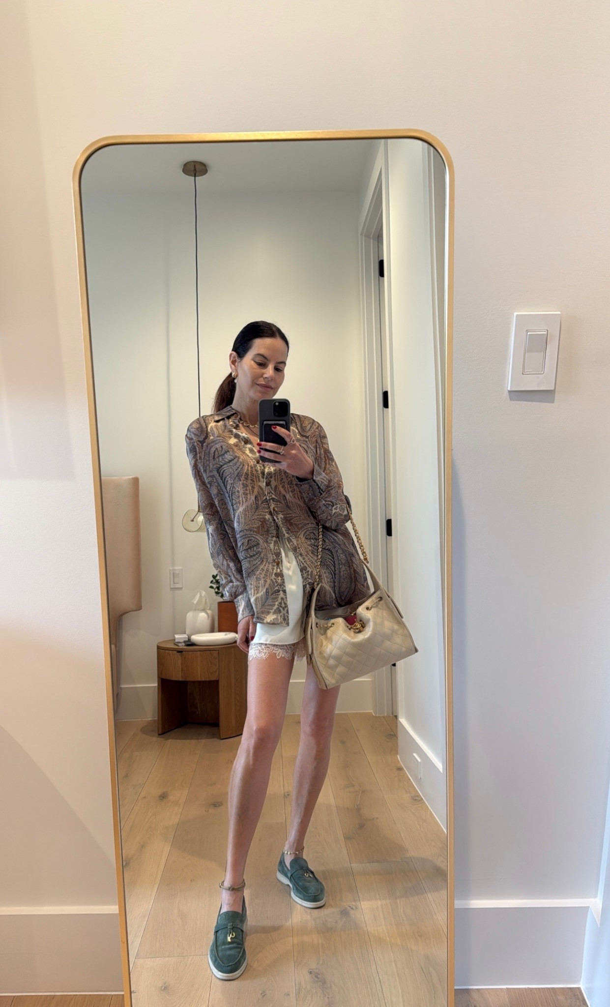 Chic ootd!


Women’s fashion, fall fashion, fall style, fall outfits, fall outfit inspo, fall ootd, trendy fashion, chic style, ootd, outfit inspo, outfit ideas, mom style, trendy fashion, chic style, Miami fashion 


#LTKStyleTip #LTKOver40 #LTKSeasonal