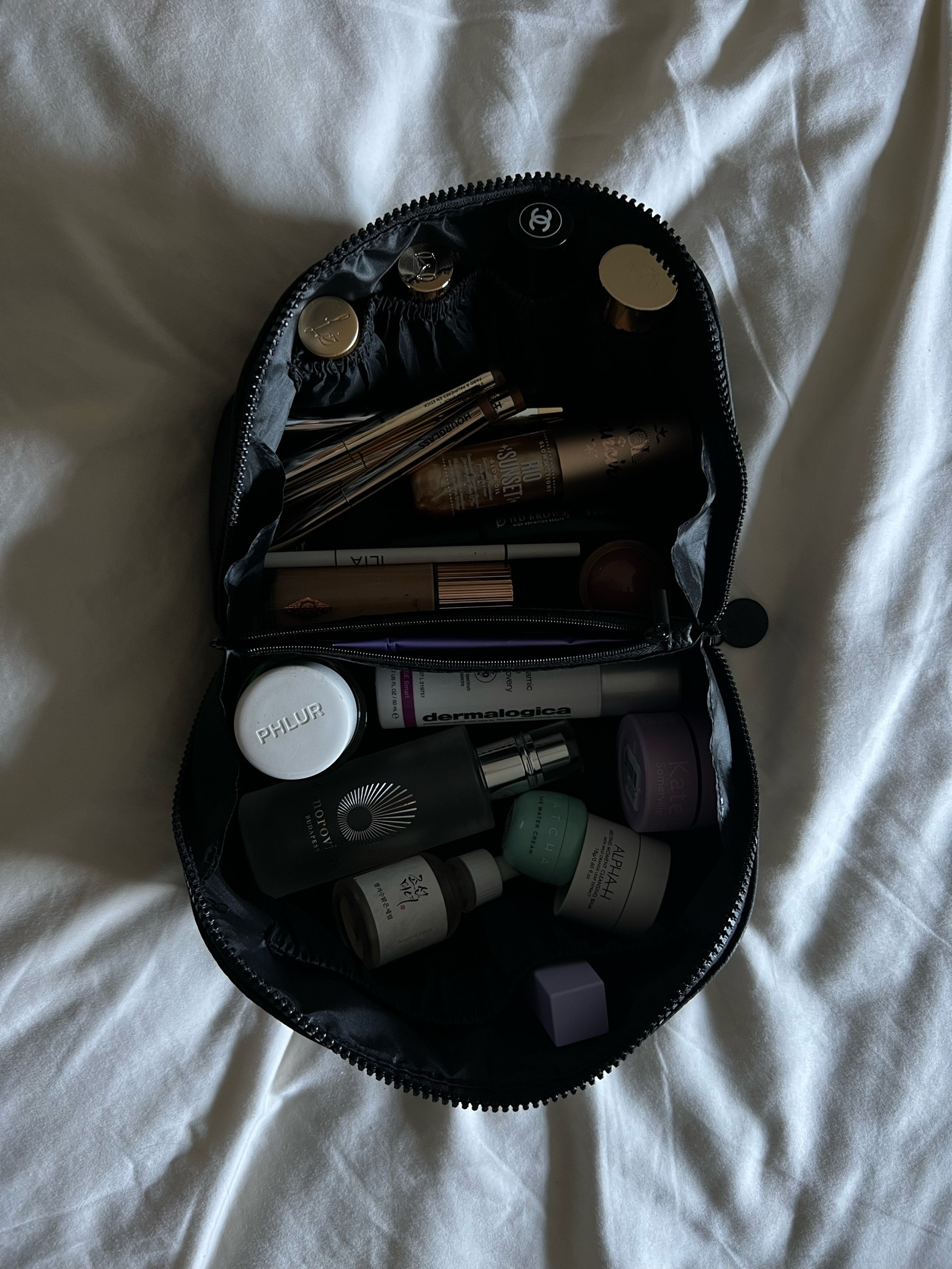 Travel beauty essentials 

#LTKHoliday #LTKfindsunder50 #LTKSeasonal