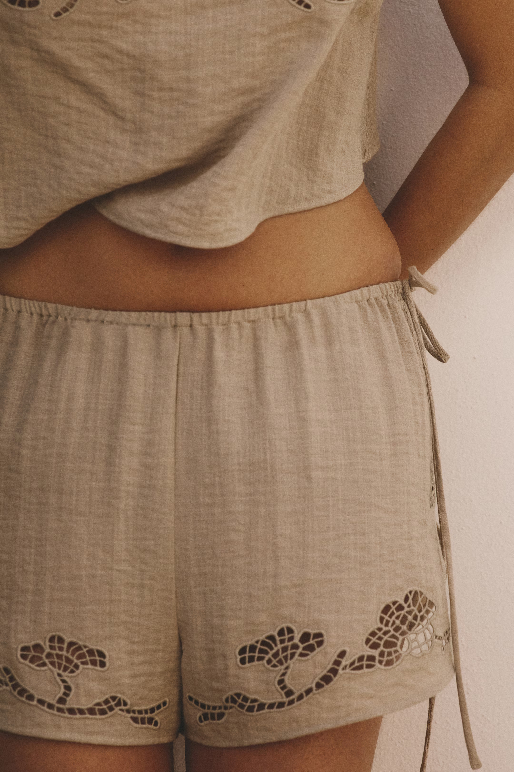 Beach Shorts with Eyelet Embroidery | H&M (US + CA)