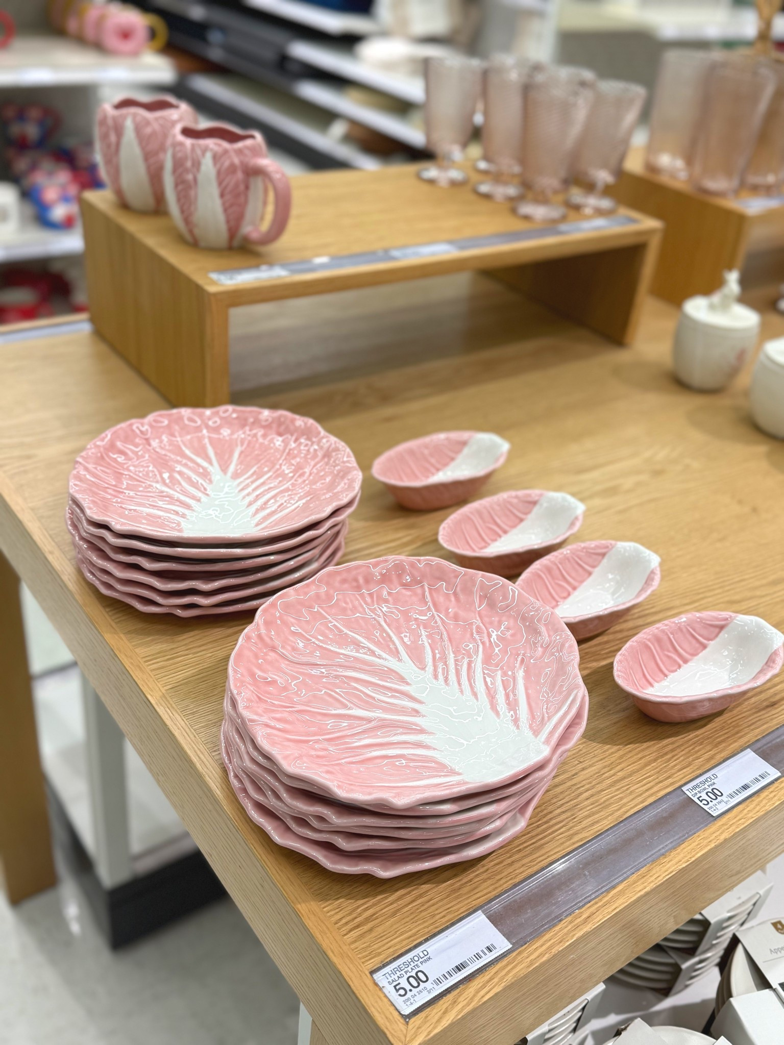 $5 cabbage plates …. say less!!! #target 

#LTKSaleAlert #LTKHome #LTKmomlife