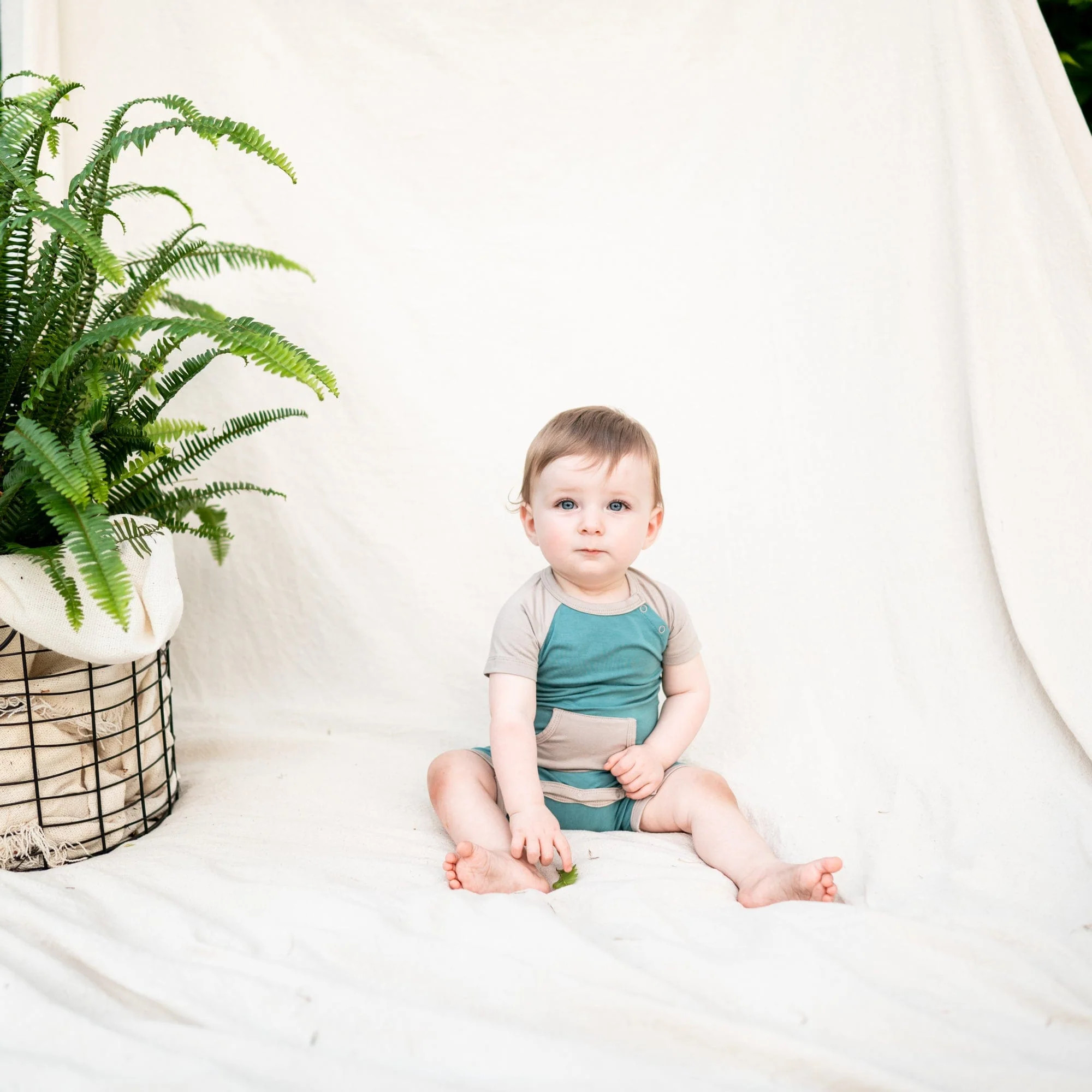Shortall in Cove/Khaki | Kyte BABY