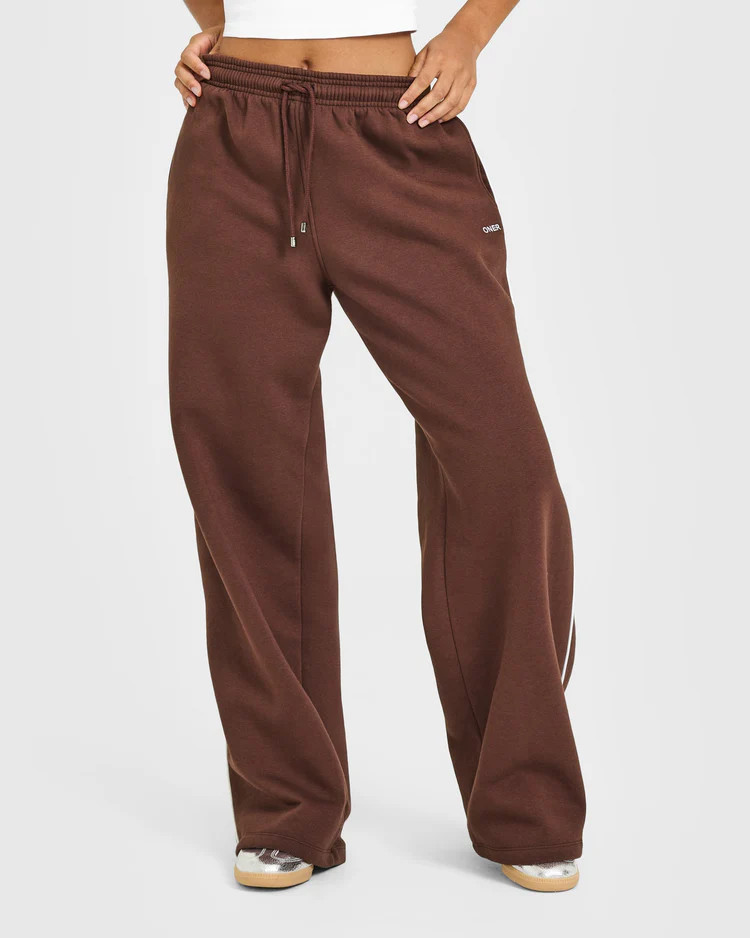 Jersey Tracksuit Straight Leg Sweatpants 
 Espresso Brown | Oner Active (UK / US)