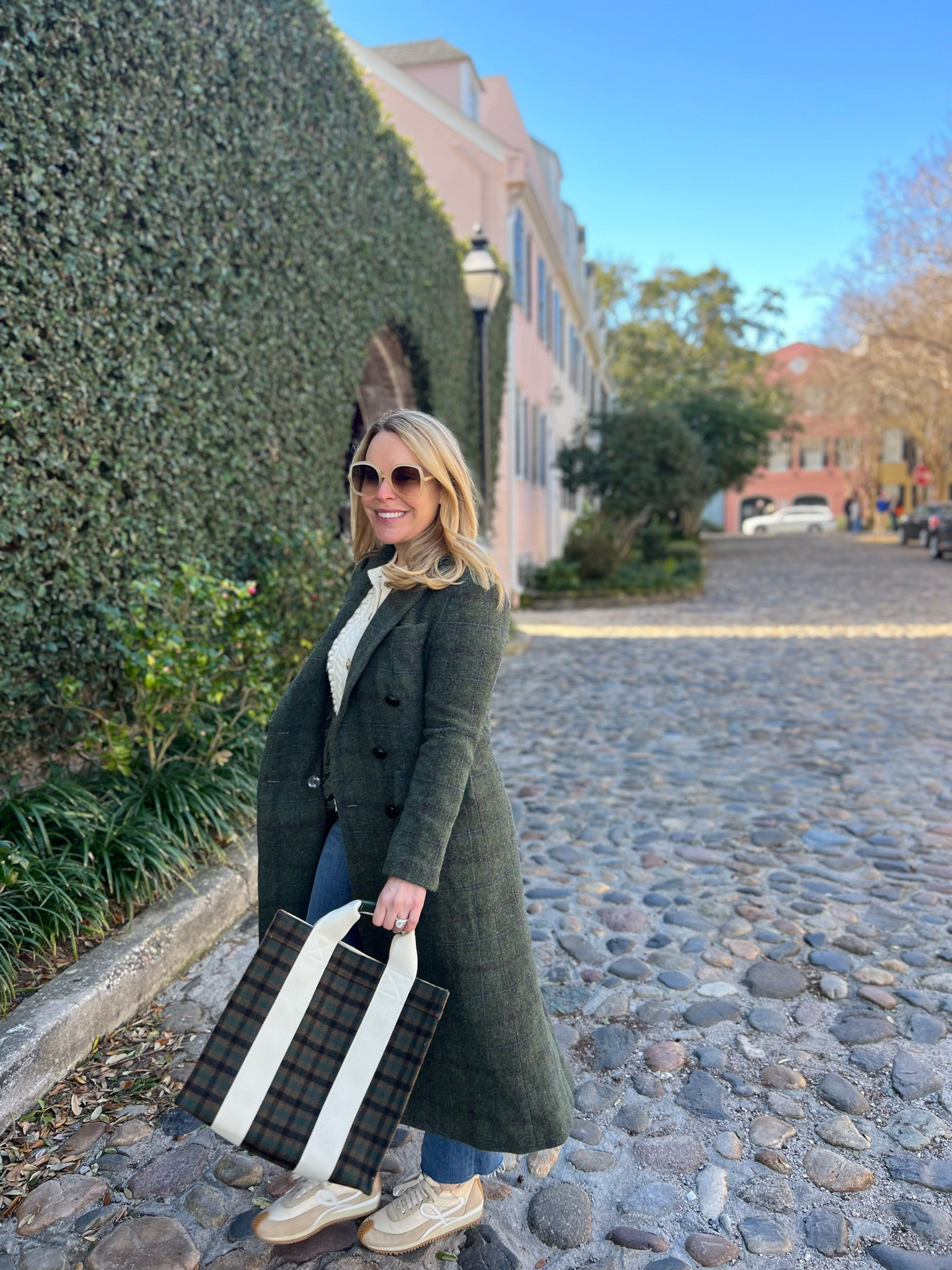 Stylish winter coats

More included on today’s blog post on byholley.com 

#LTKstyletip #LTKfindsunder100 #LTKSeasonal