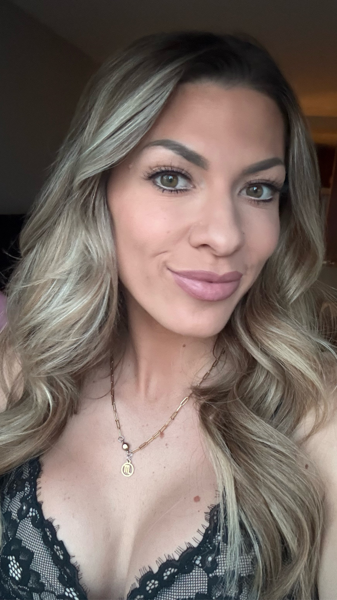 Recently discovered some of the best drugstore makeup that actually lasts!  💄

#LTKBeauty #LTKgrwm