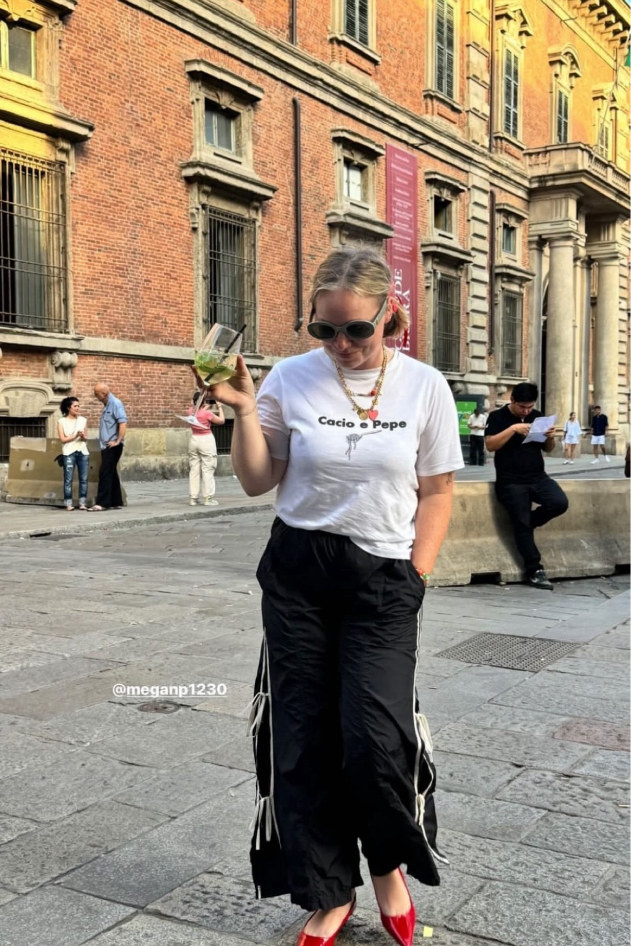 Our favorite graphic t’s!

#LTKStyleTip