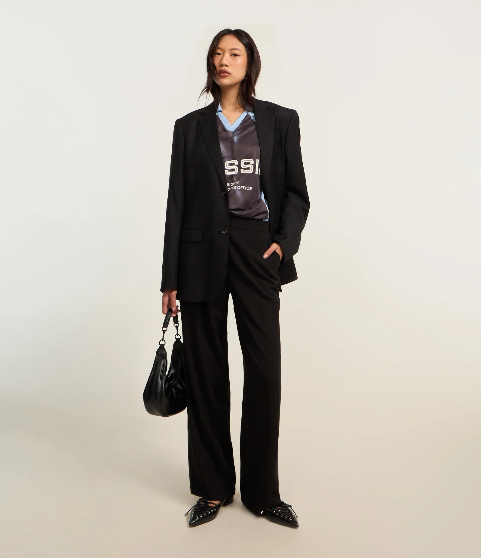 Calça Reta Alfaiatada com Bolsos e Frisos Preto - Lojas Renner | Renner (BR)