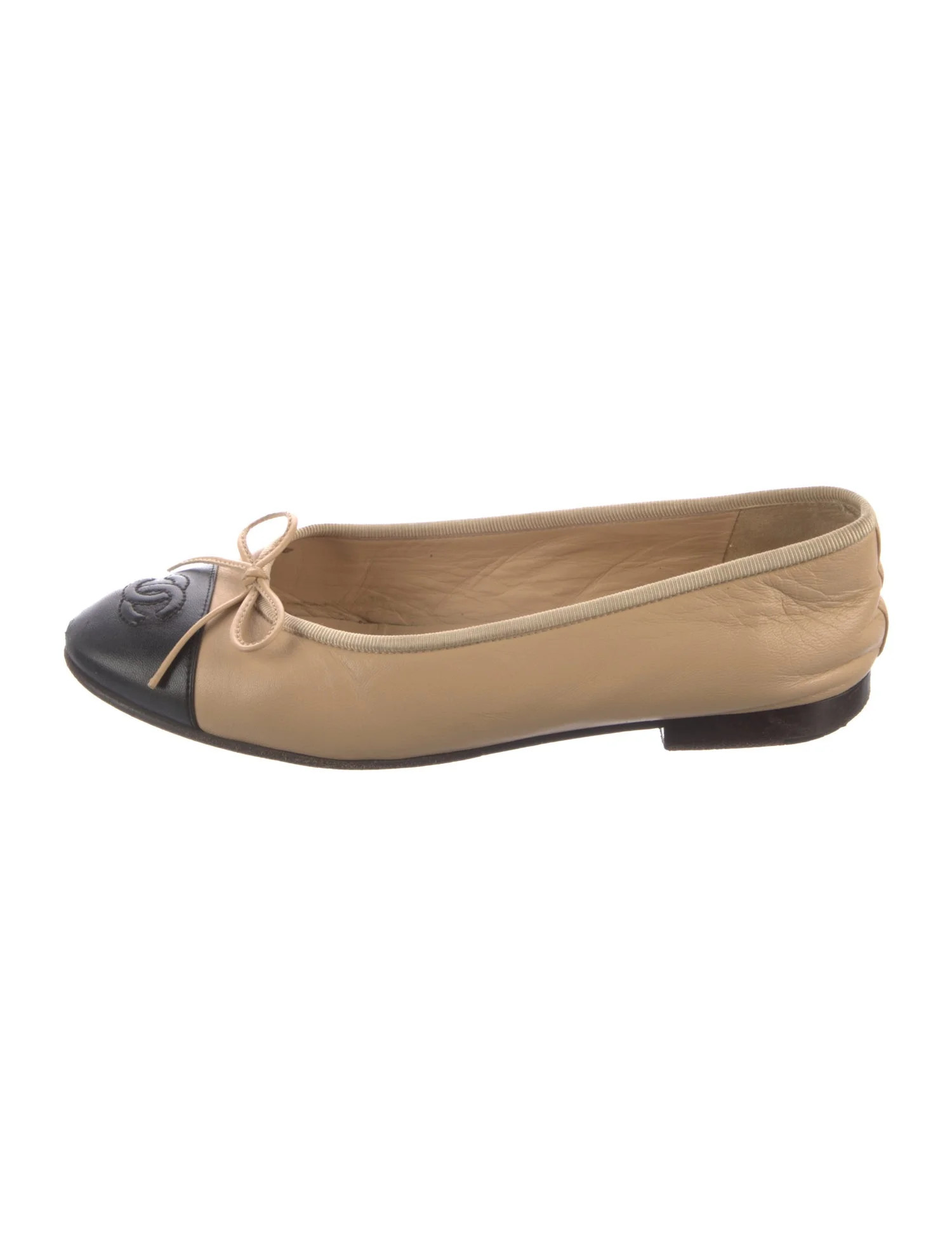 Interlocking CC Logo Lambskin Ballet Flats | The RealReal