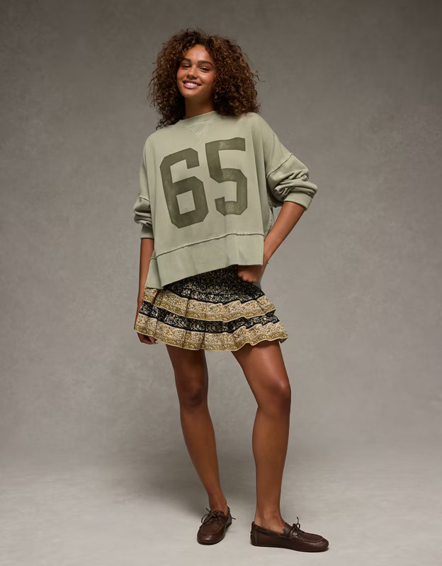 AE Big Hug Graphic Sweatshirt | American Eagle Outfitters (US & CA)