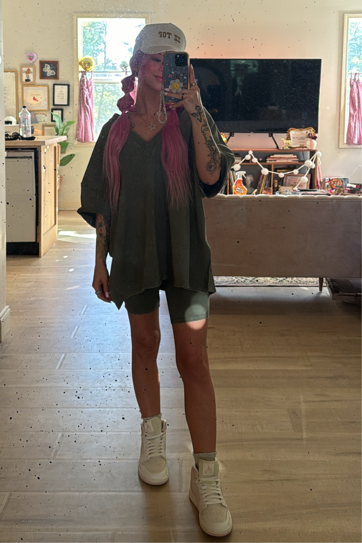 loved this set so much!! wearing S