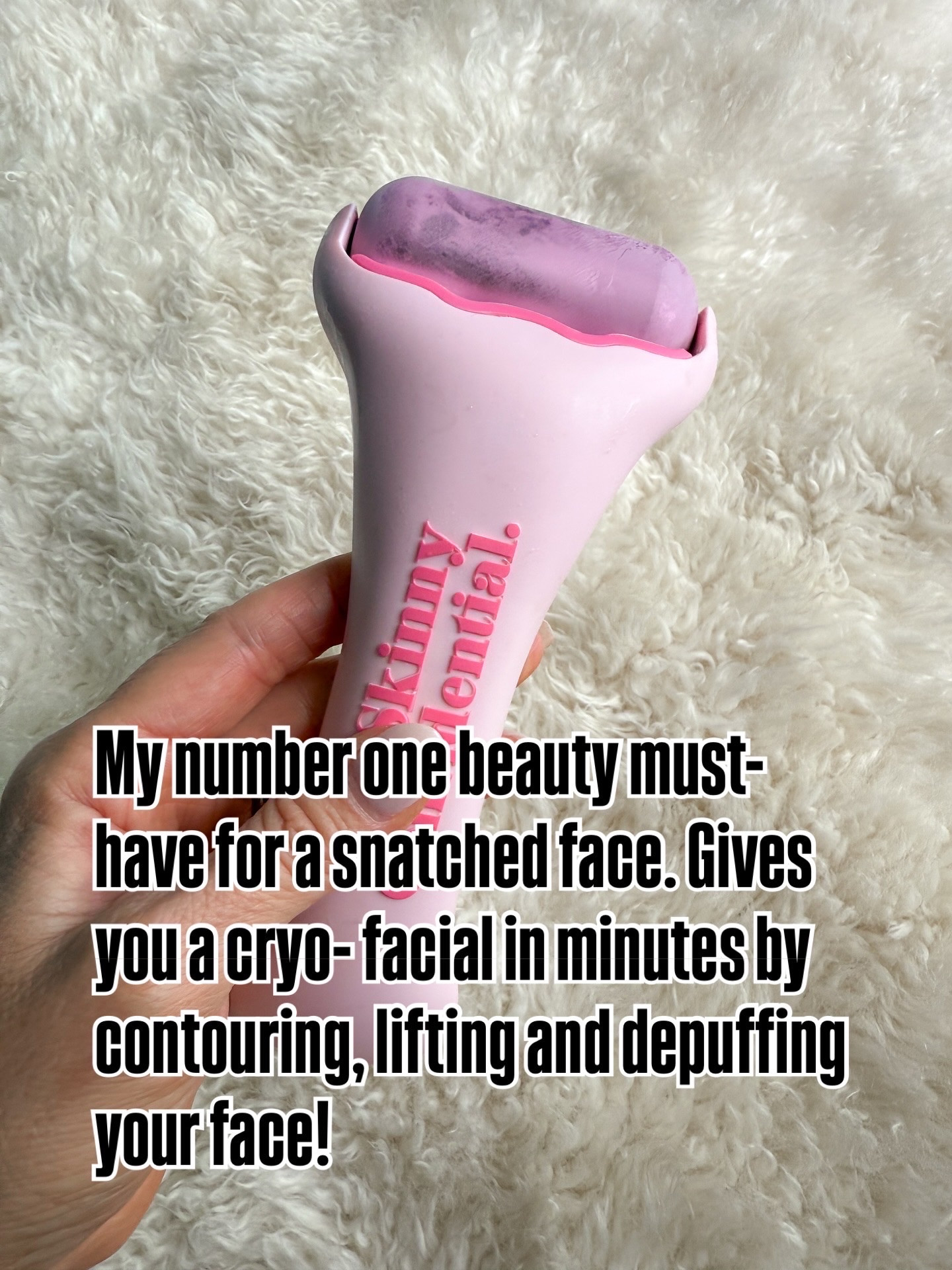 My favorite beauty product for a snatched face 💞

#LTKootd #LTKdayinmylife #LTKmomlife