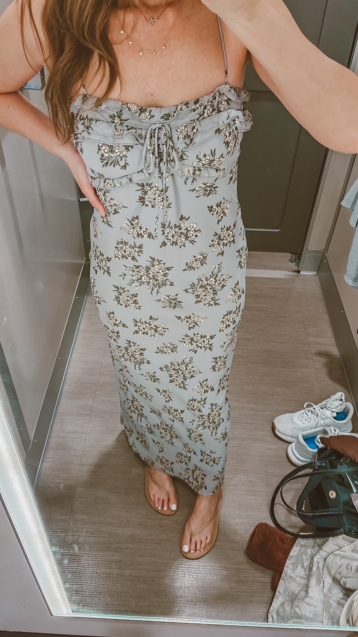 The cutest dress from Wild Fable. Side zip and adjustable straps

Size small


#LTKWedding #LTKTravel