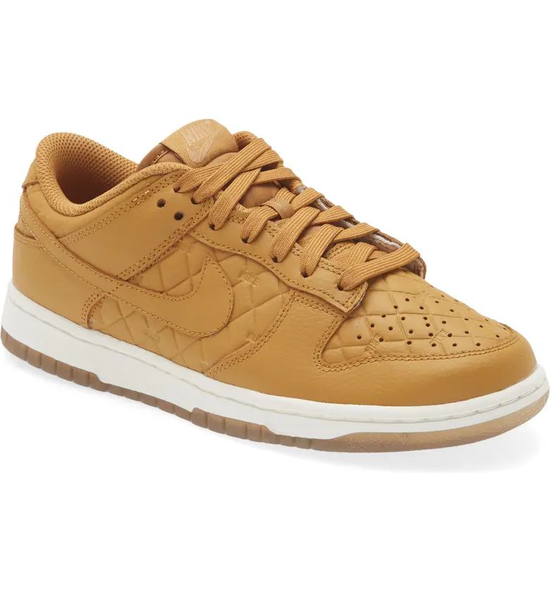 Nike Dunk Low Quilted Sneaker | Nordstrom | Nordstrom