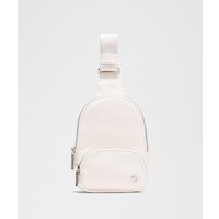 Everywhere Sling Bag Small 2L | Lululemon (US)