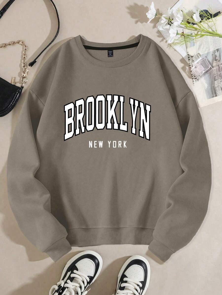 SHEIN MOOSTA Plus Size Women's Letter BROOKLYN NEW YORK Graphic Thermal Lined Sweatshirt, For Win... | SHEIN