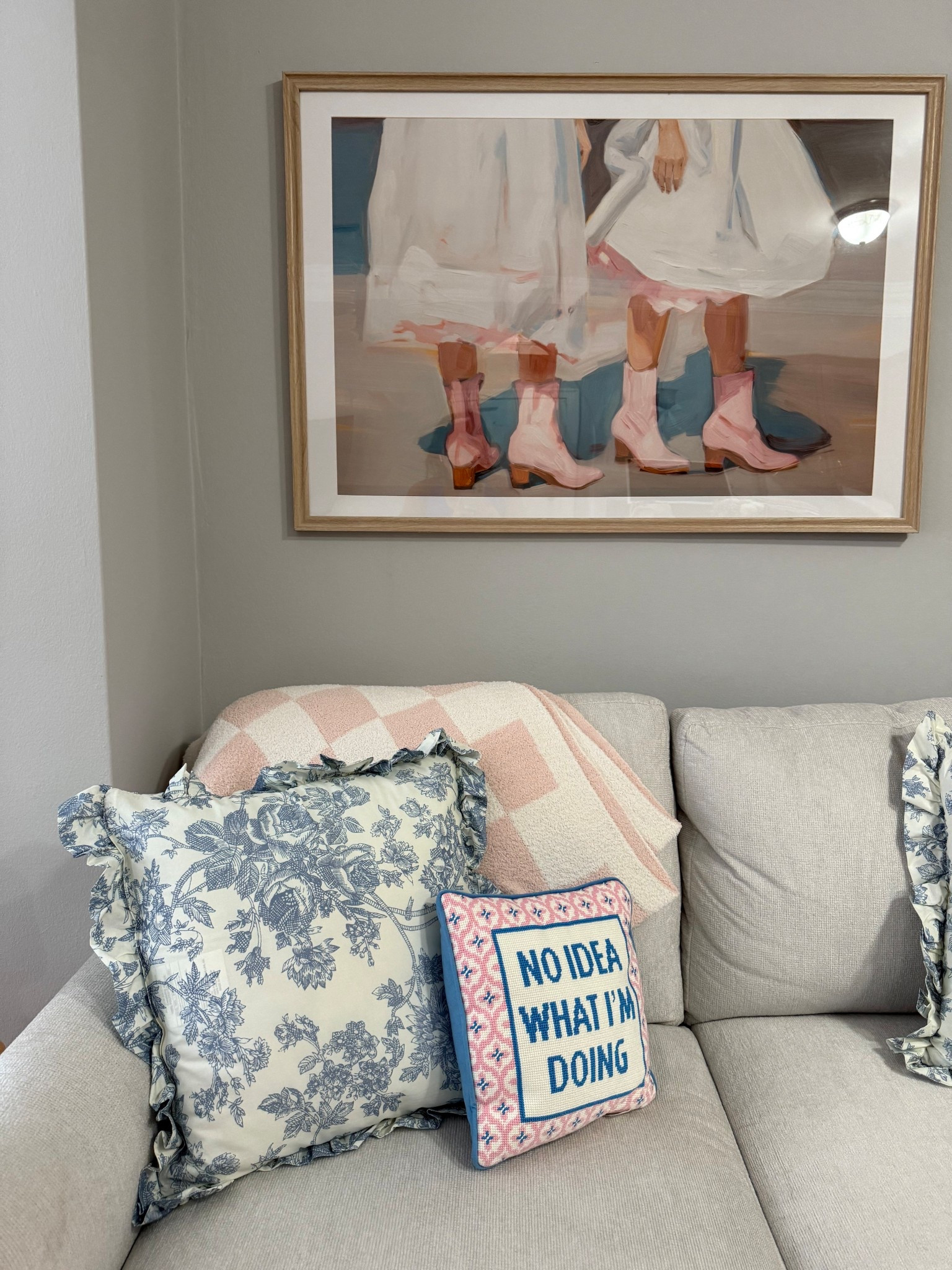 Apartment decor all linked below!!

#LTKFindsUnder100 

#LTKHome #LTKU