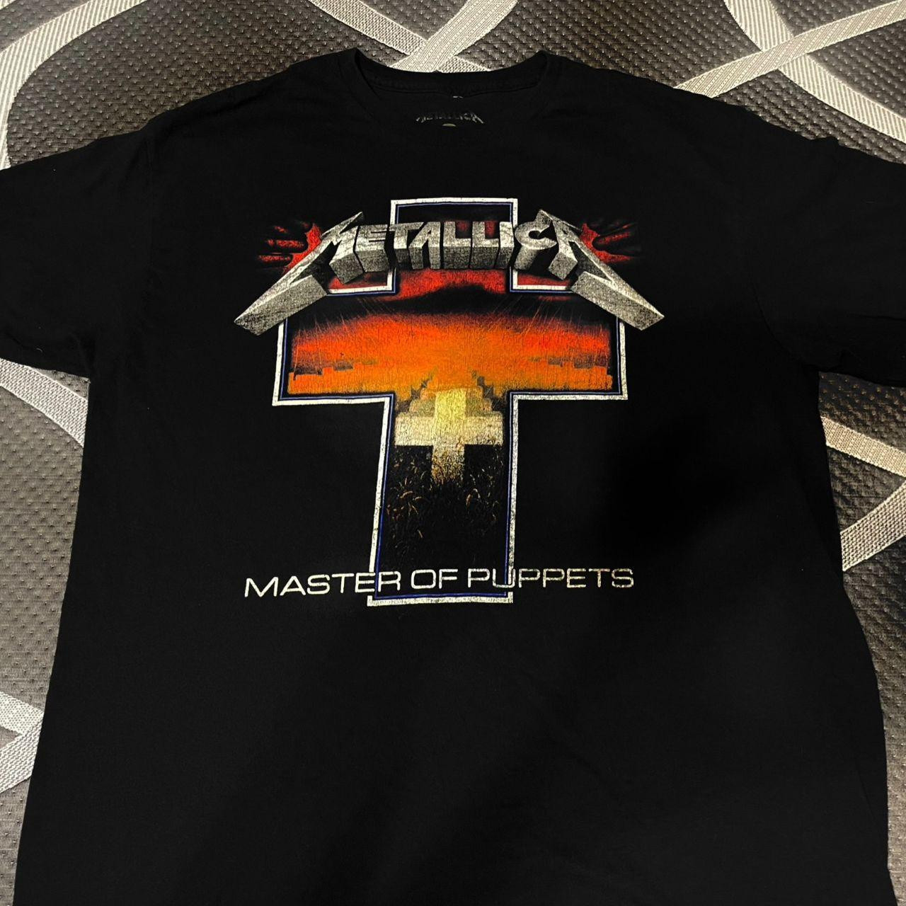 Hot Topic Men's T-shirt - Black - L | Depop US