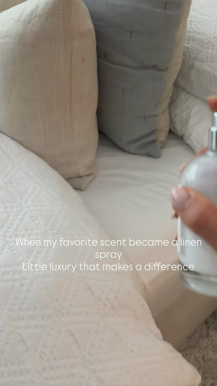 Ded cool room + linen spray
