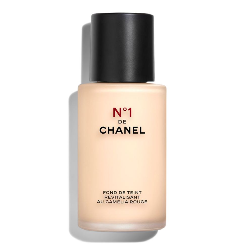 N°1 DE CHANEL Revitalizing Foundation | Ulta