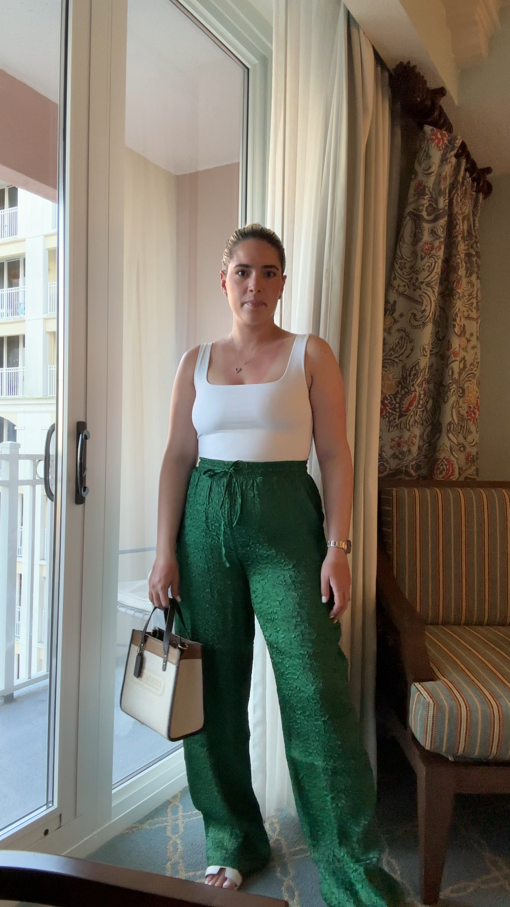 GRWM on vacation 

#LTKVideo #LTKU #LTKbeauty