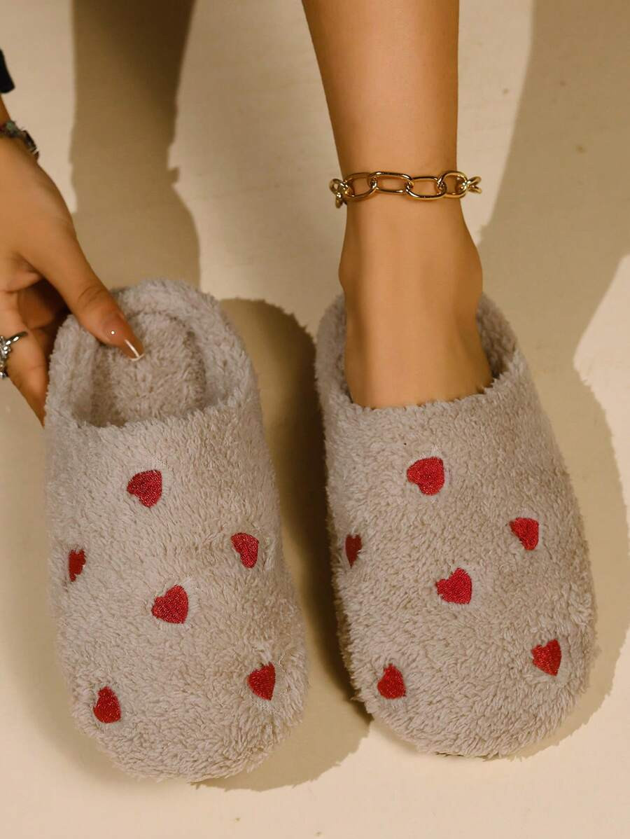 Women's Indoor Heart Design Slipper, Four Seasons Floor Slipper With Soft Sole, Comfortable & Lig... | SHEIN