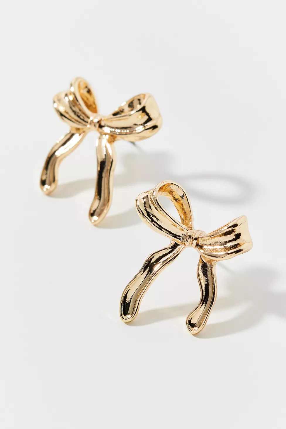 Metal Bow Earring | Urban Outfitters (US and RoW)
