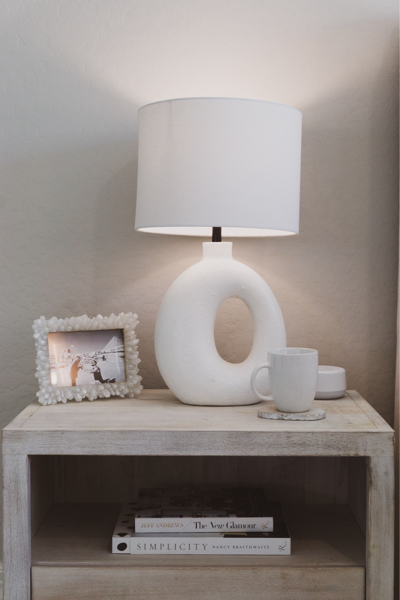 Neutral minimalist bedroom ✨

#cb2
#potterybarn
#amazon
#neutral
#minimalist 
#aesthetic
#decor
#coffeetablebooks 

#LTKFindsUnder100 #LTKHome #LTKStyleTip