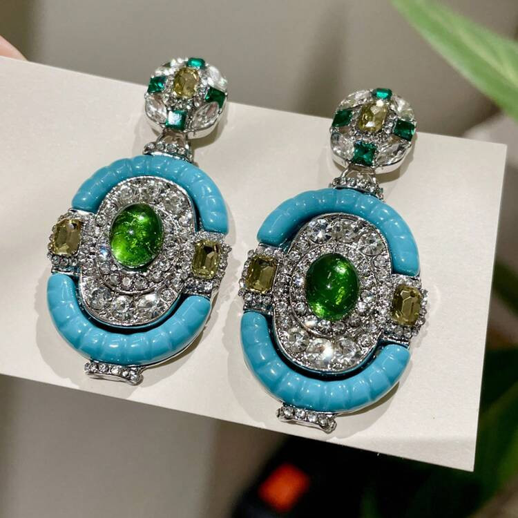 1 Pair Fashion Creative Special Interest Light Luxury High Sense Design Blue Oval Earrings Full Diamond Super Flash Emerald Earrings Vintage Female For Party Banquet Bridal Wedding Jewelry | SHEIN