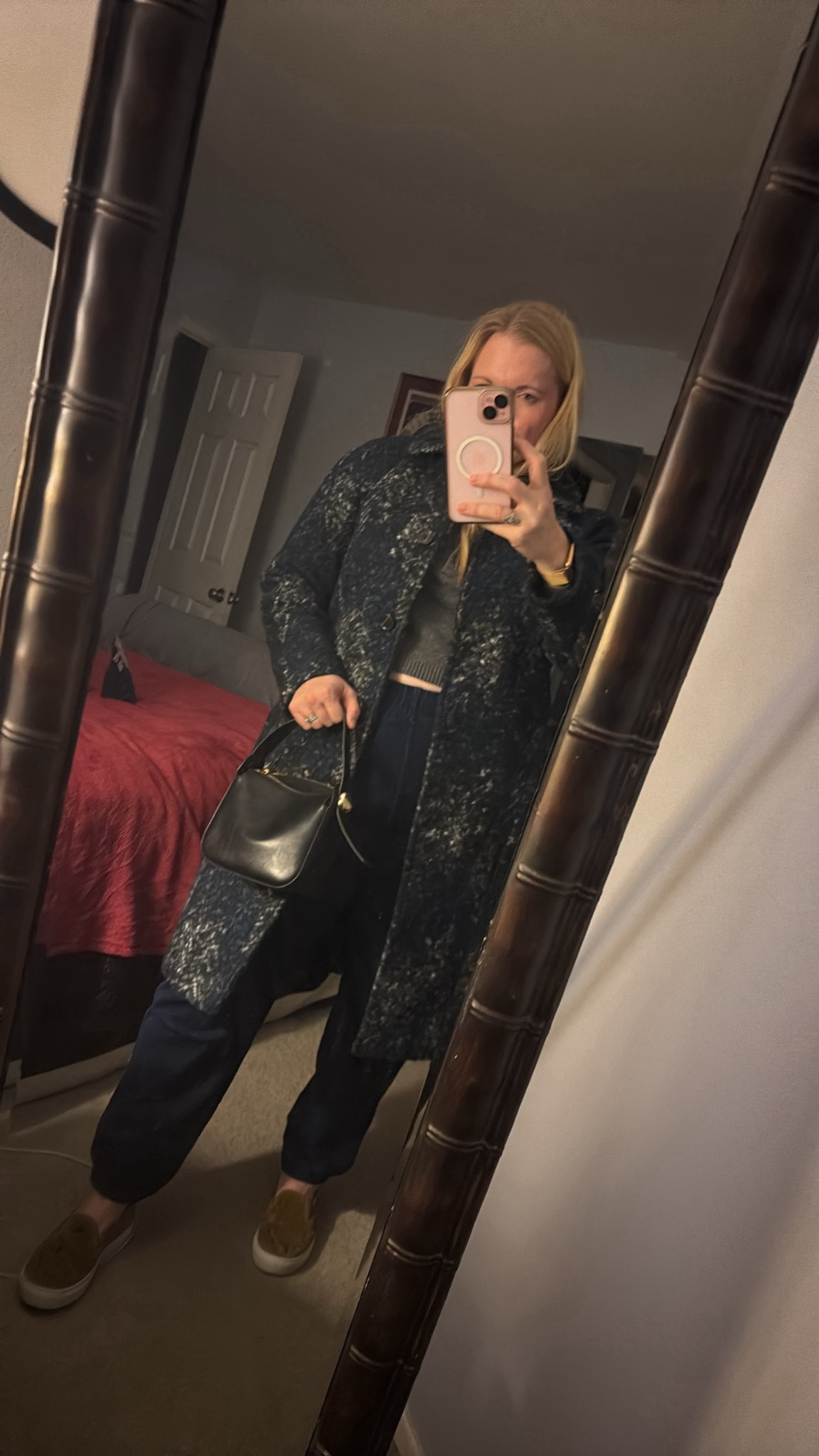 Winter outfit, winter casual outfit, bouclé coat, jean joggers, small bag 

#LTKmomlife #LTKSeasonal #LTKActive