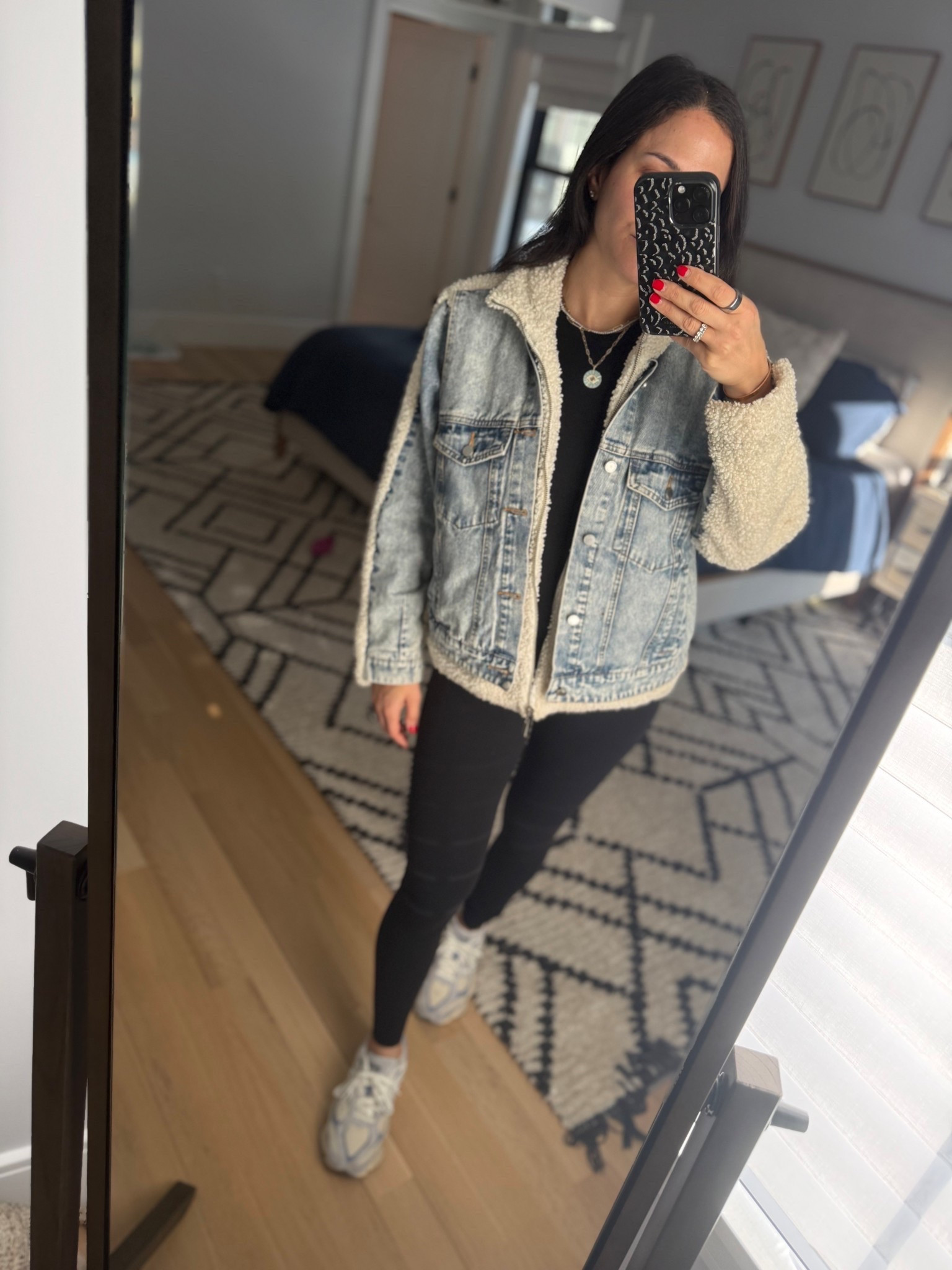 A day in the life as a busy mom of 3.

Always in leggings, always from @Shopbop 

#LTKgrwm #LTKdayinmylife #LTKmomlife