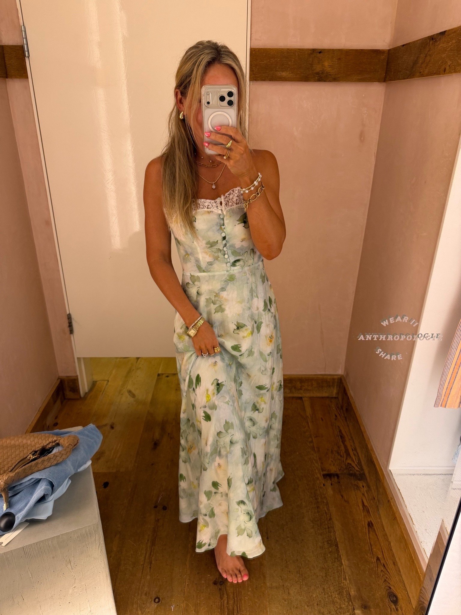 @Anthropologie

#LTKmomlife #LTKgrwm #LTKdayinmylife