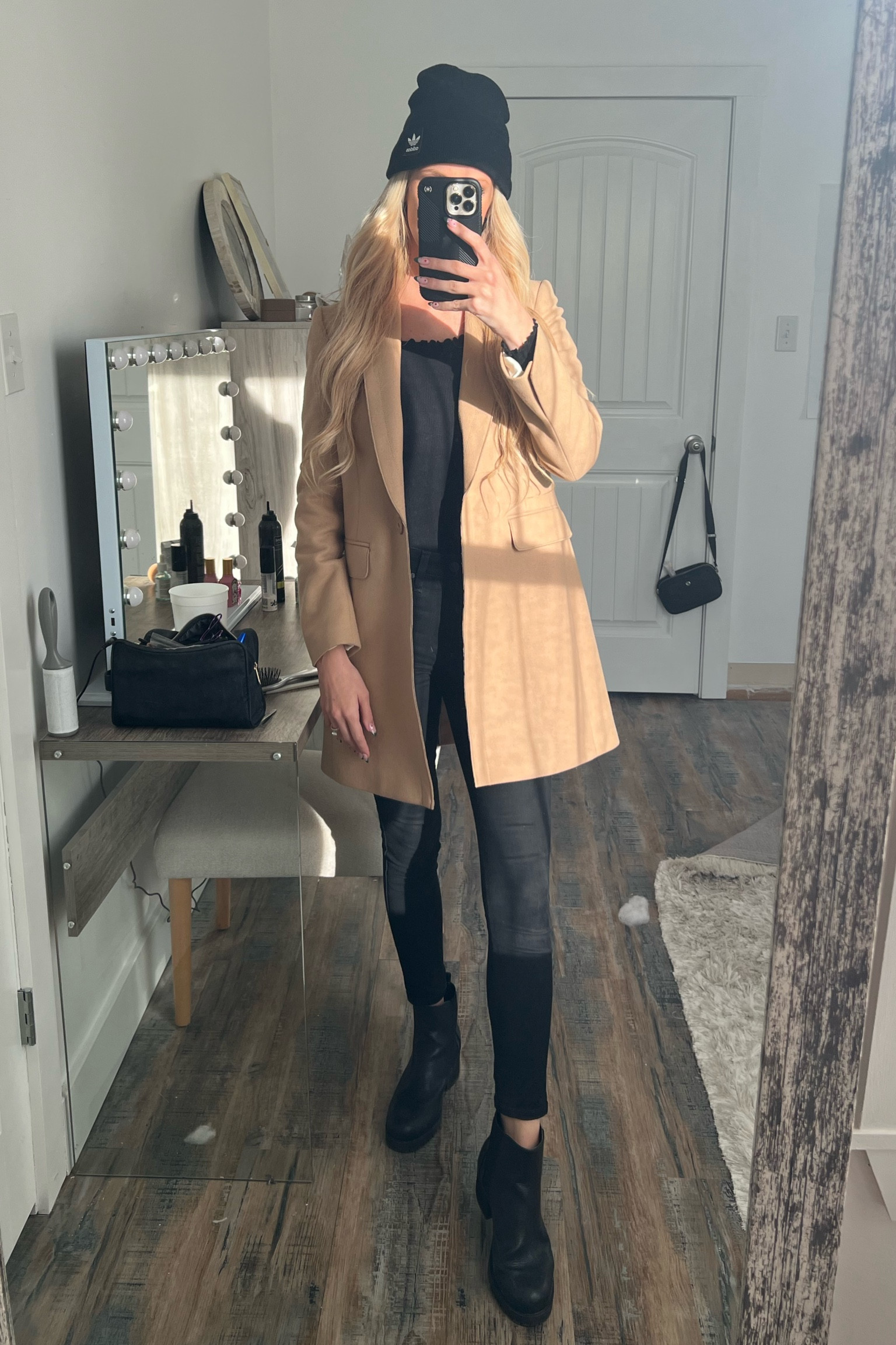 & just like that a toboggan transformed into chic work wear 🛷 ❄️ 

#LTKfindsunder50 #LTKSeasonal #LTKstyletip