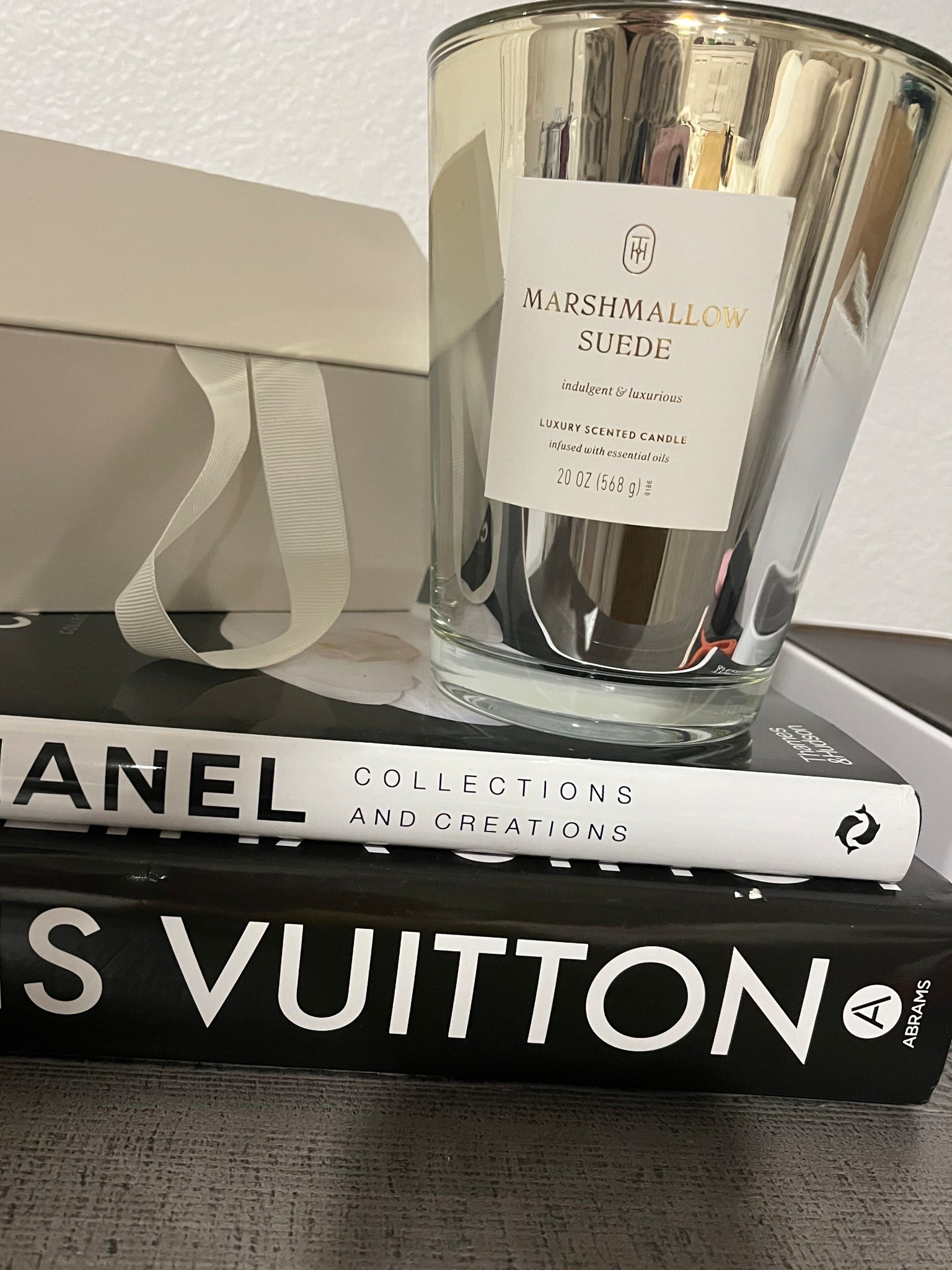 Another candle find that makes your home smell amazing! BOGO 50% Off right now 

#LTKSeasonal