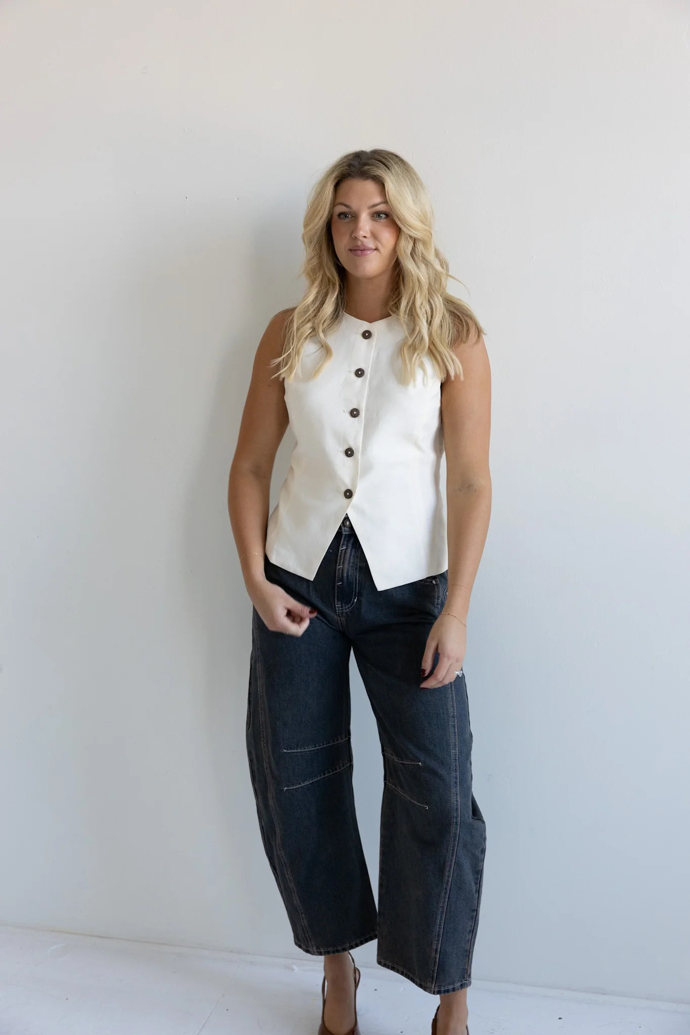 Day to Night Button Down Vest | Ardire Collection