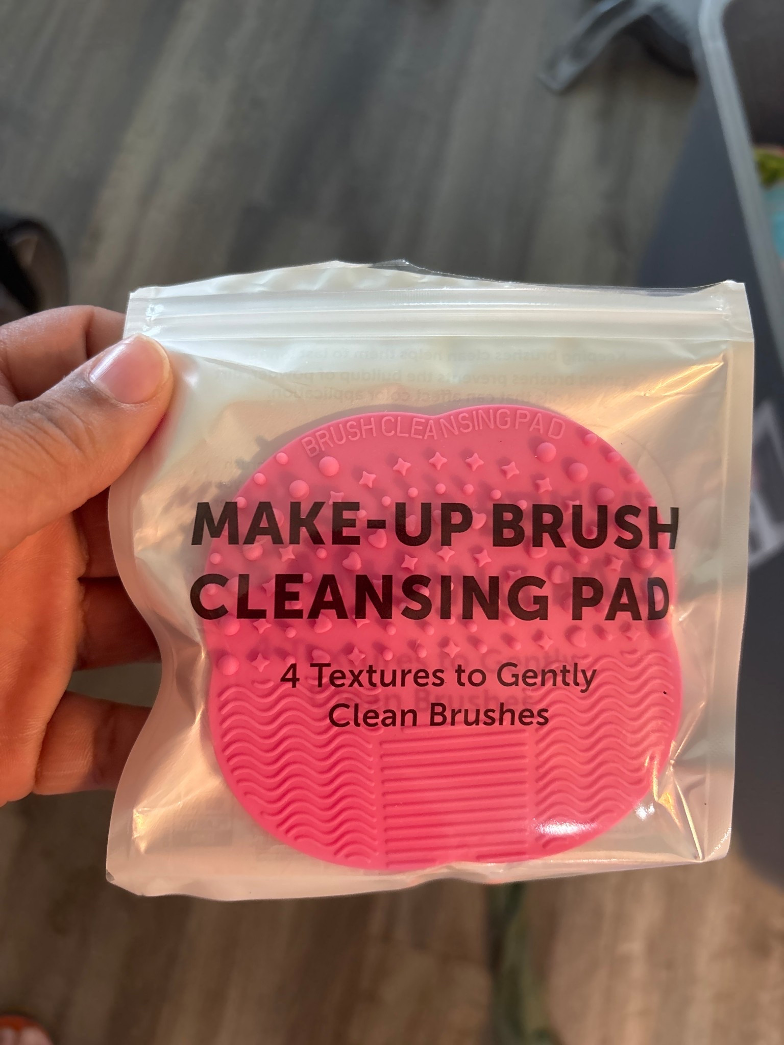 I got this by accident but one of the best make-up cleaning pads I’ve came across 

#LTKvlog #LTKdayinmylife #LTKBeauty