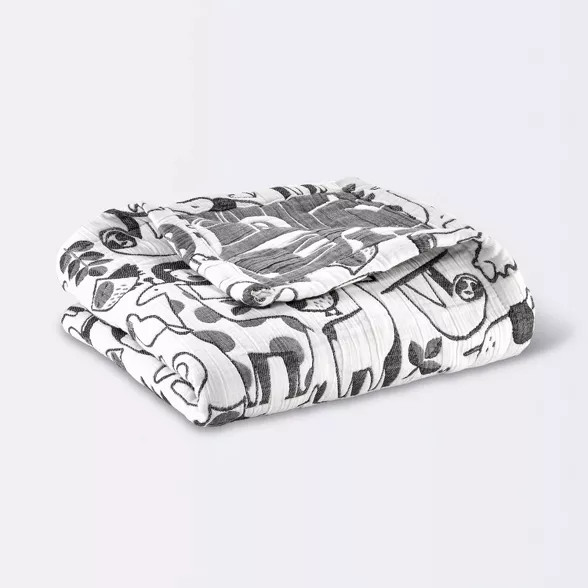 Muslin Reversible Quilt Blanket Animals - Cloud Island™ White/Black | Target
