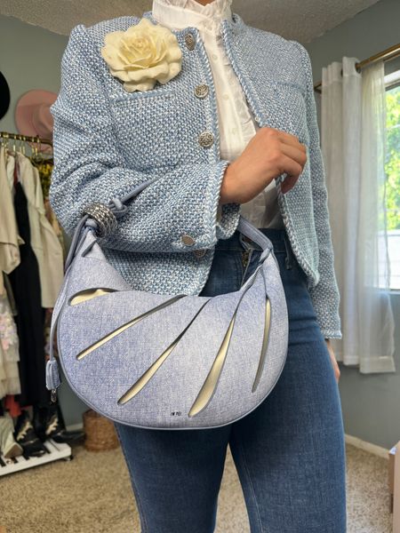 Obsessed with this gorgeous bag from JW Pei…it looks so much more luxe than its price tag! 

Designer inspired bag, designer bag, affordable designer bag

#LTKfindsunder100 #LTKitbag #LTKstyletip