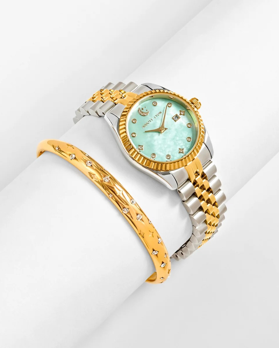 Still searching for the perfect gift? 🎁 Abbott Lyon watches are elegant, thoughtful, and always in style. From Christmas morning to Thanksgiving dinners, birthdays, bridal showers, baby showers, and "just because" surprises, these gorgeous watches are guaranteed to make her smile.

#AbbottLyon #HolidayShopping #ChristmasGiftIdeas #GiftGuide #ThanksgivingStyle #BirthdayGift #GiftForMom #GiftForBestie #GiftForSister #LuxuryAccessories #WatchStyle #FashionFinds #LTKStyle #HolidayFavorites 

 #LTKSeasonal #LTKU #LTKSaleAlert