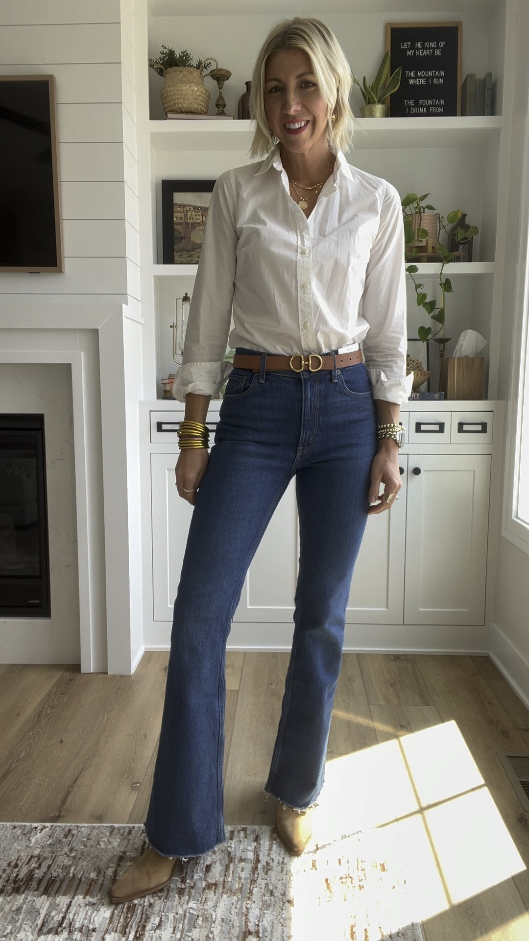 These high-rise flares are such a figure flattering style for most body types! These have great stretch and fit true to size. Use the code:DENIMAF at checkout for an additional 15% off the sale 👏🏻

#LTKBacktoSchool #LTKOver40 #LTKxAF