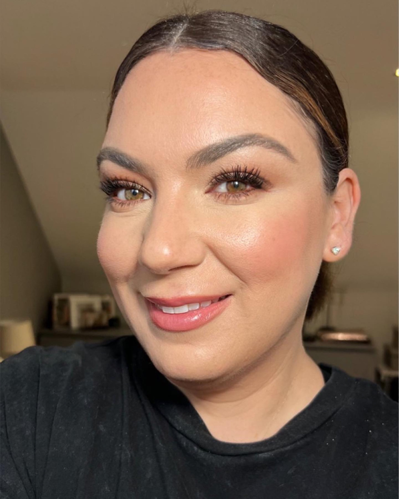 Get the glow ✨

#LTKVideo #LTKbeauty #LTKCyberWeek